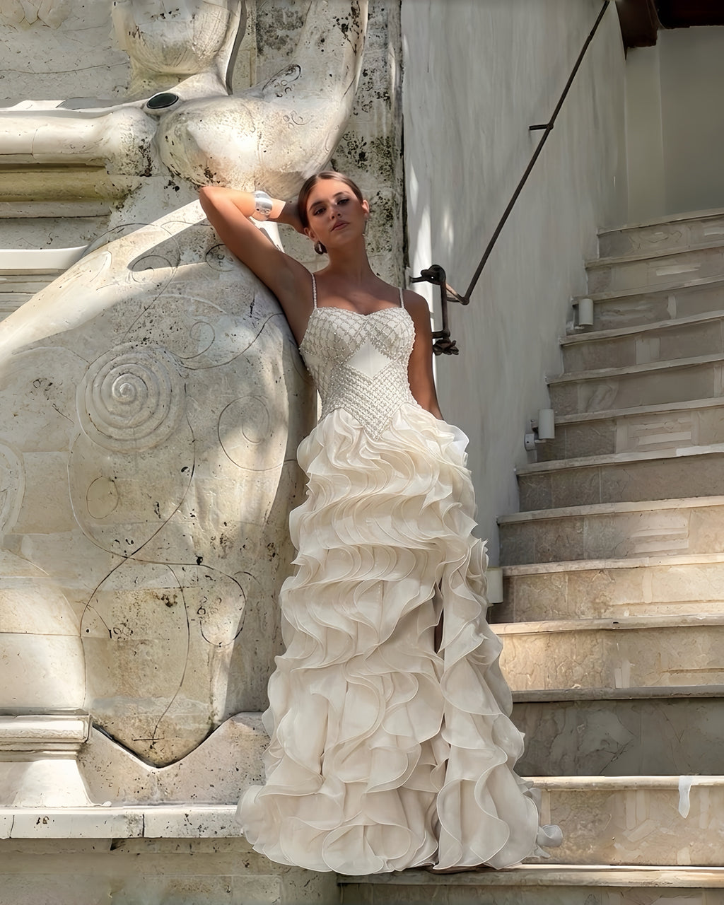 SS257 Ivory Cascade