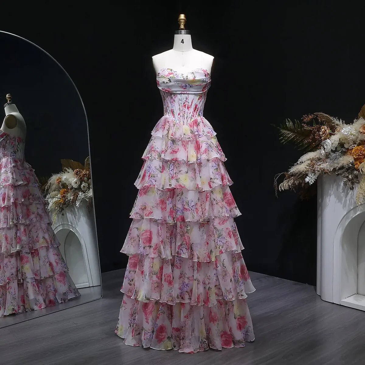 SH105 American Debutante