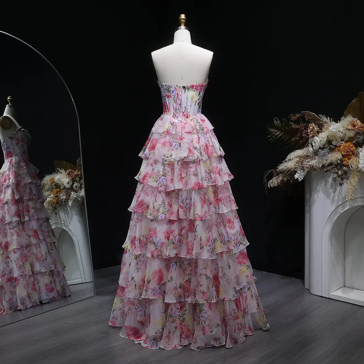 SH105 American Debutante