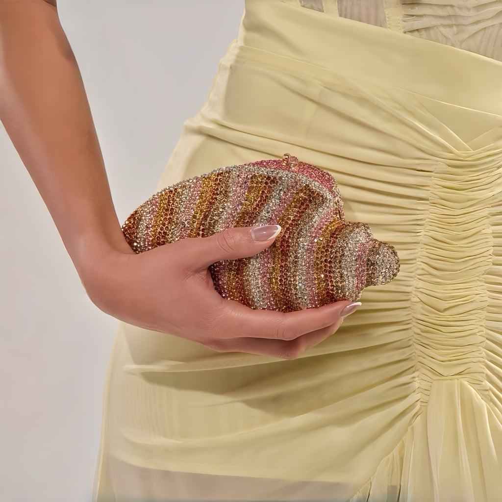 Portofino Conch Clutch